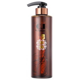 Choi Fung Hong C.L Pearl Ginseng Ultimate Rejuvenating Body Wash 500ml