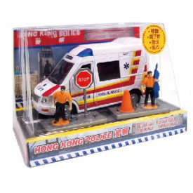 新興玩具　香港救急車（ホワイト）とスタッフ　光る＆音声真似　１８ｃｍ × ９．５ｃｍ × １１．５ｃｍ