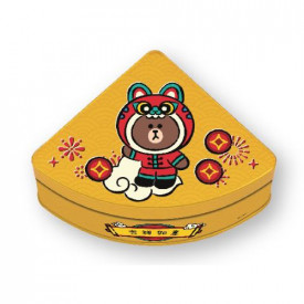 Kee Wah Bakery Line Friends Chewy Peanut Candy with Sesame 8 pieces