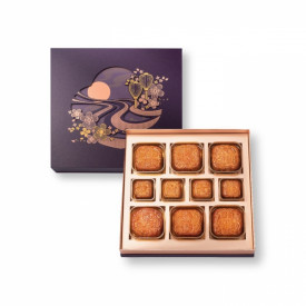 Kee Wah Bakery Full Reunion Mooncake Gift Box 10 pieces
